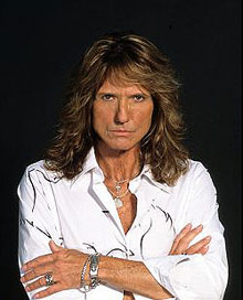 ГЕРБ водят наркозависими на концерт на White Snake