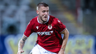 Универсалният футболист на ЦСКА Тибо Вион е твърде вероятно да