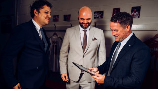 Компанията за спортни технологии ще си партнира с английската