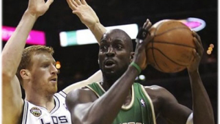 Бостън поведе на Филаделфия в серията