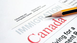 Канадските власти са депортирали стотици мигранти в страни определени като