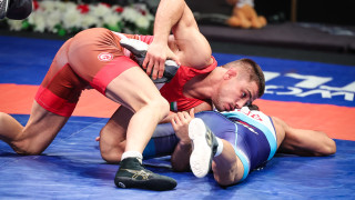 Българският борец Георги Вангелов загуби схватката си от репешажа до