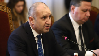 Това което се случва в момента някак си навява съмнения