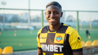 Основна заслуга за трансфера ми тук имаше треньорът Азрудин Валентич