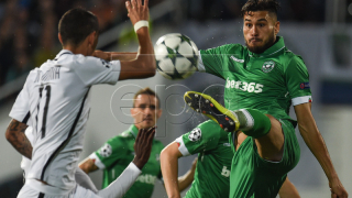 Бившият футболист на Лудогорец Хосе Луис Паломино е дал положителна