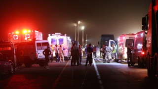 При наводнения са загинали най малко 18 души в Йордания Сред