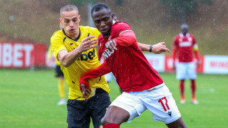 Тригодишният престой на ганаеца Бисмарк Чарлс в ЦСКА ще приключи