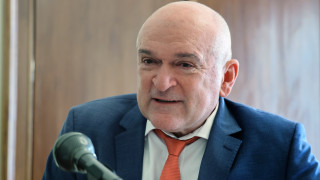Небивалици Така служебният премиер Димитър Главчев определи твърденията на родните