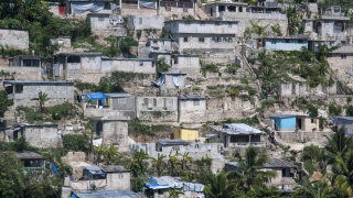 Автобус се вряза в музиканти в Хаити, има жертви