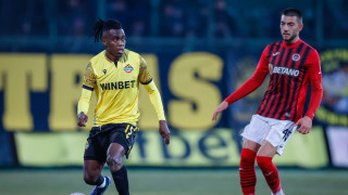 Старши треньорът на Ботев Пловдив Станислав Генчев иска да привлече