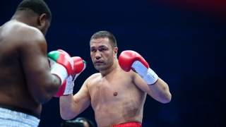 Еди Хърн реагира светкавично на новината че Владимир Кличко се