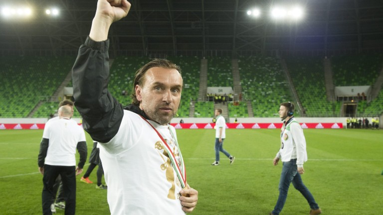 Треньорът на Ференцварош ще изгледа на живо голямото дерби на България