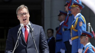 Сръбският президент Александър Вучич похвали несравнимата военна мощ на Сърбия