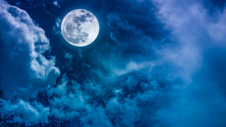 Пълнолунието е от онези звездни събития които лесно можем да