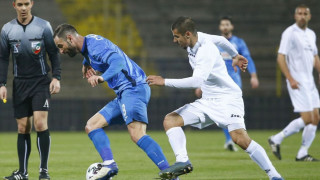 Локомотив Пловдив се включи в битката за подписа на халфа