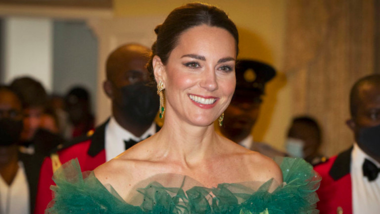 Роклята на Кейт Мидълтън, за която всички говорят