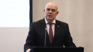 Главният прокурор Иван Гешев е горд че България поставя началото