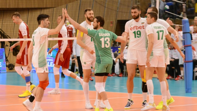 България - Канада 25-27, 28-30, 25-21, 23-25