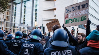 Провинция Саксония Анхалт е включила сред изискванията за получаване на германско