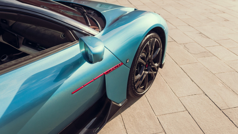 Изображение 738373