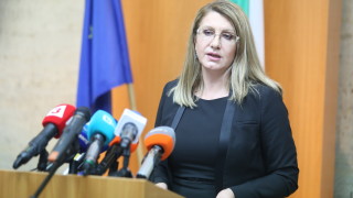 Ахладова: Фигурата на прокурор, разследващ главния, е искане на Брюксел