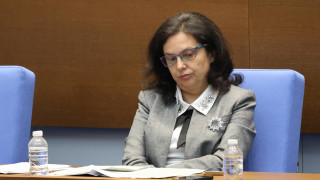 Бившият служебен министър на правосъдието Мария Павлова е подала молба