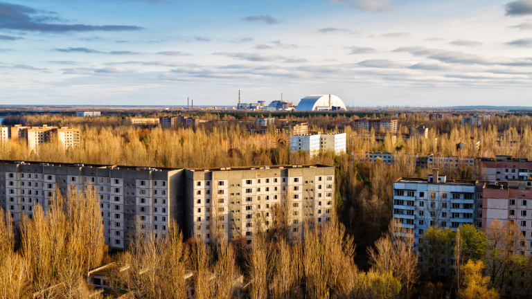 Руски войски контролират напълно Чернобил