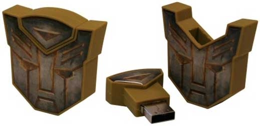 Transformers: Revenge of the Fallen идва на USB стик