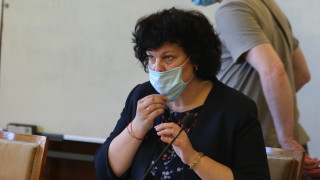 Близо половината от резервните преподаватели били студенти