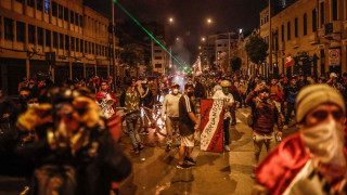 Протестите в Перу продължават