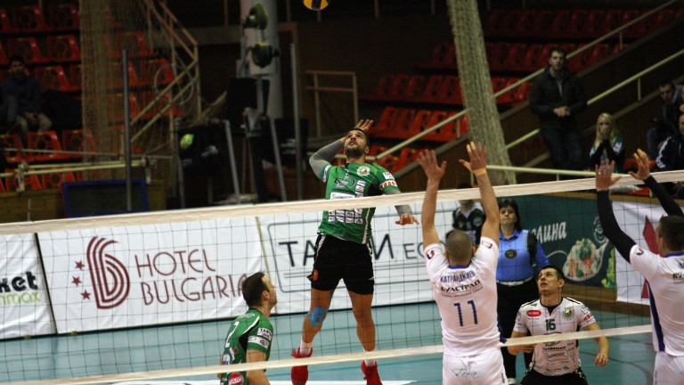 Добруджа е първият полуфиналист за волейболната Купа на България. Тимът