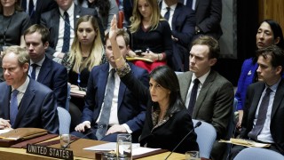 Посланикът на САЩ в ООН Ники Хейли е изпратила заплашително