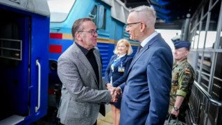 Германският министър на отбраната Борис Писториус пристигна в Киев