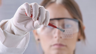 Графенът е открит през 2004 г и оттогава не спира