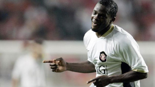 Манчестър Юнайтед победи като гост