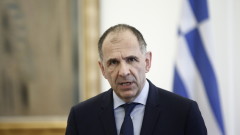 Гръцкият външен министър предлага проект за приемане на децата от Газа в ЕС 