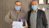  Министър Кралев и Пламен Нунев подкрепиха състезателен клуб на хора с увреждания в Русе 