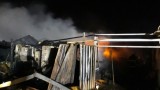 Пожар изпепели осем къщи в Шекер махала