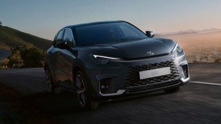 Японската марка за висок клас автомобили LEXUS разпространи първите изображения