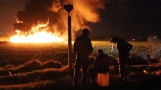 Най малко 66 души с загинали при взрива на петролопровод в Мексико