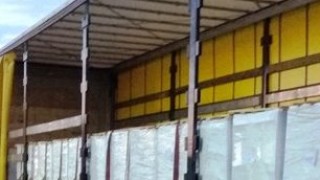 Близо 16 т цигарени опаковки задържаха митничари в района на