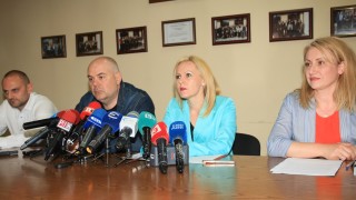 Трима лекари заедно с посредник са издавали ТЕЛК решения на здрави