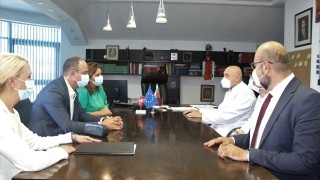 В УМБАЛ Св Екатерина вече са създали организация за прием