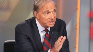 Рей Далио основава Bridgewater Associates в апартамента си в Манхатън