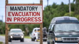  Евакуират Флорида поради урагана Идалия 