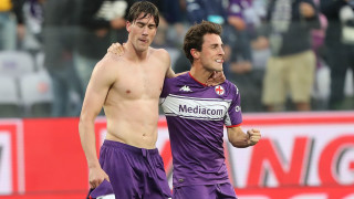 Докато се готви да напусне Фиорентина Душан Влахович продължава да