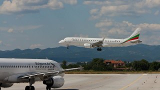 "България Еър" започва редовни полети между София и Бургас на 18 юни