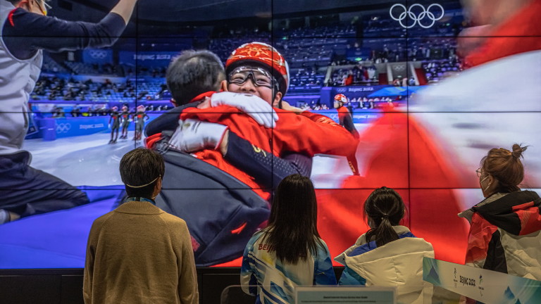 Китай с първо злато след първата в историята смесена щафета по шорттрек