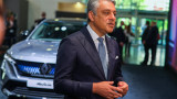 Шефът на Renault: Европейските компании за автомобили трябва да се обединят, за да наваксат изоставането си от Китай