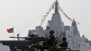 Китайски военни самолети притесняват Тайван предизборно